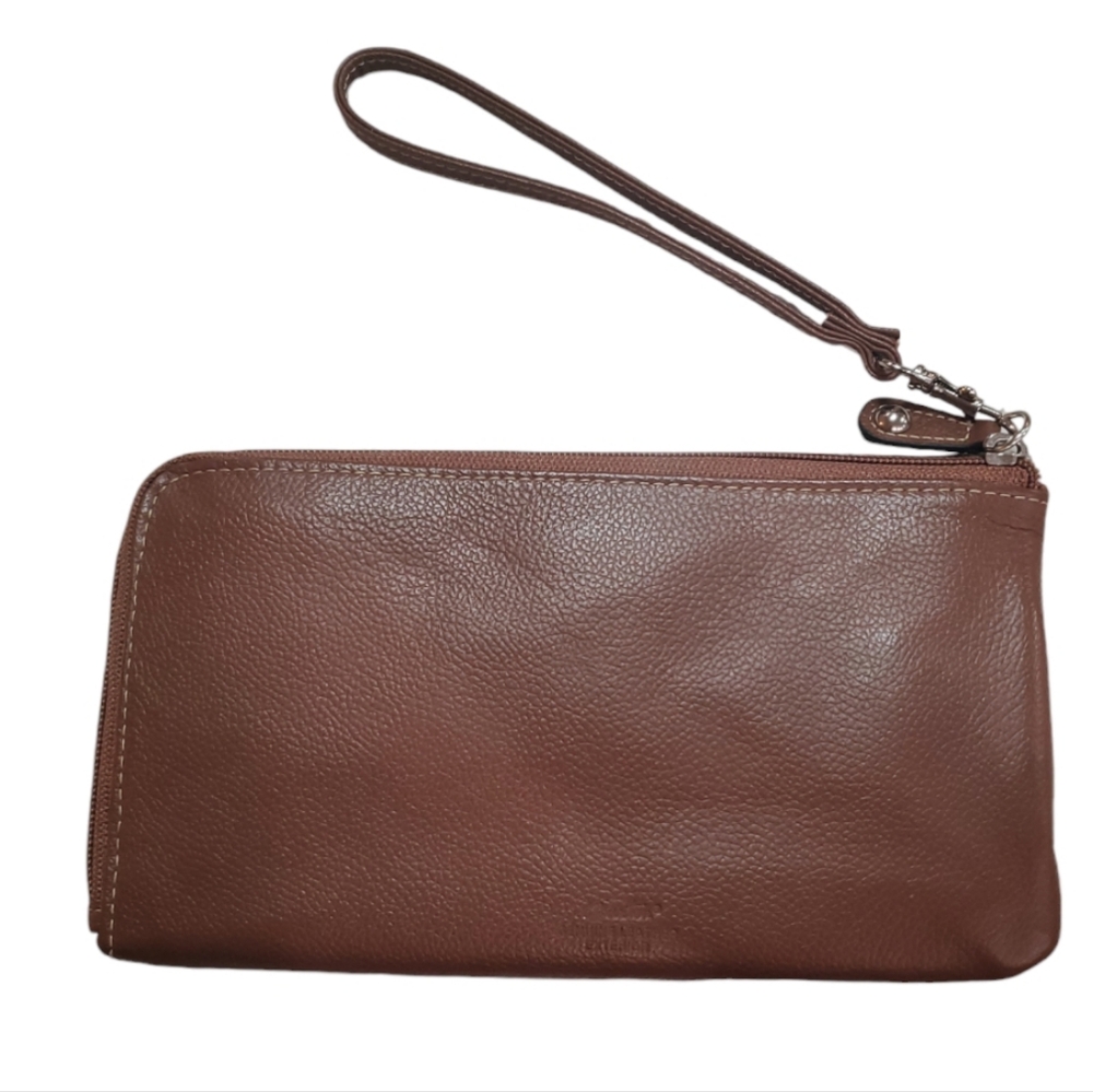 Buxton Leather RFID Zip Wristlet Wallet - Picture 3 of 13